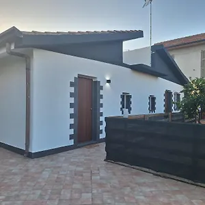 Airport House Catania