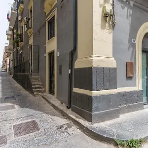 Dimore Sangiuliano Catania